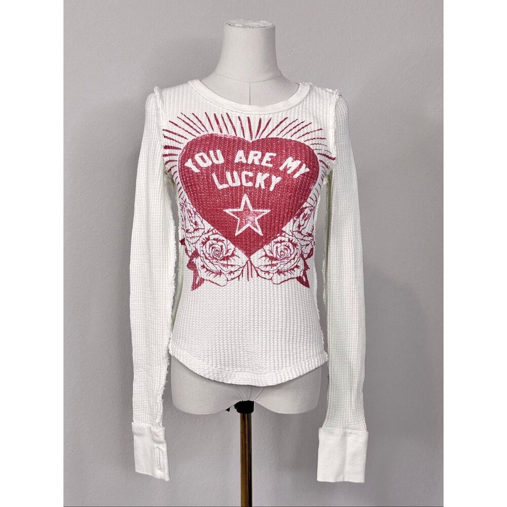 Free People Lucky Locket Thermal Tee Ivory Heart Graphic Thumbhole Small - Picture 14 of 16